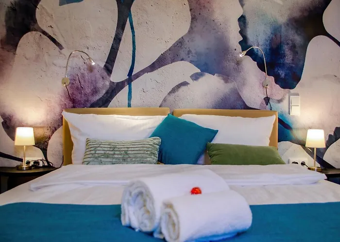 Homely 2 - Modern Self-check-in In München